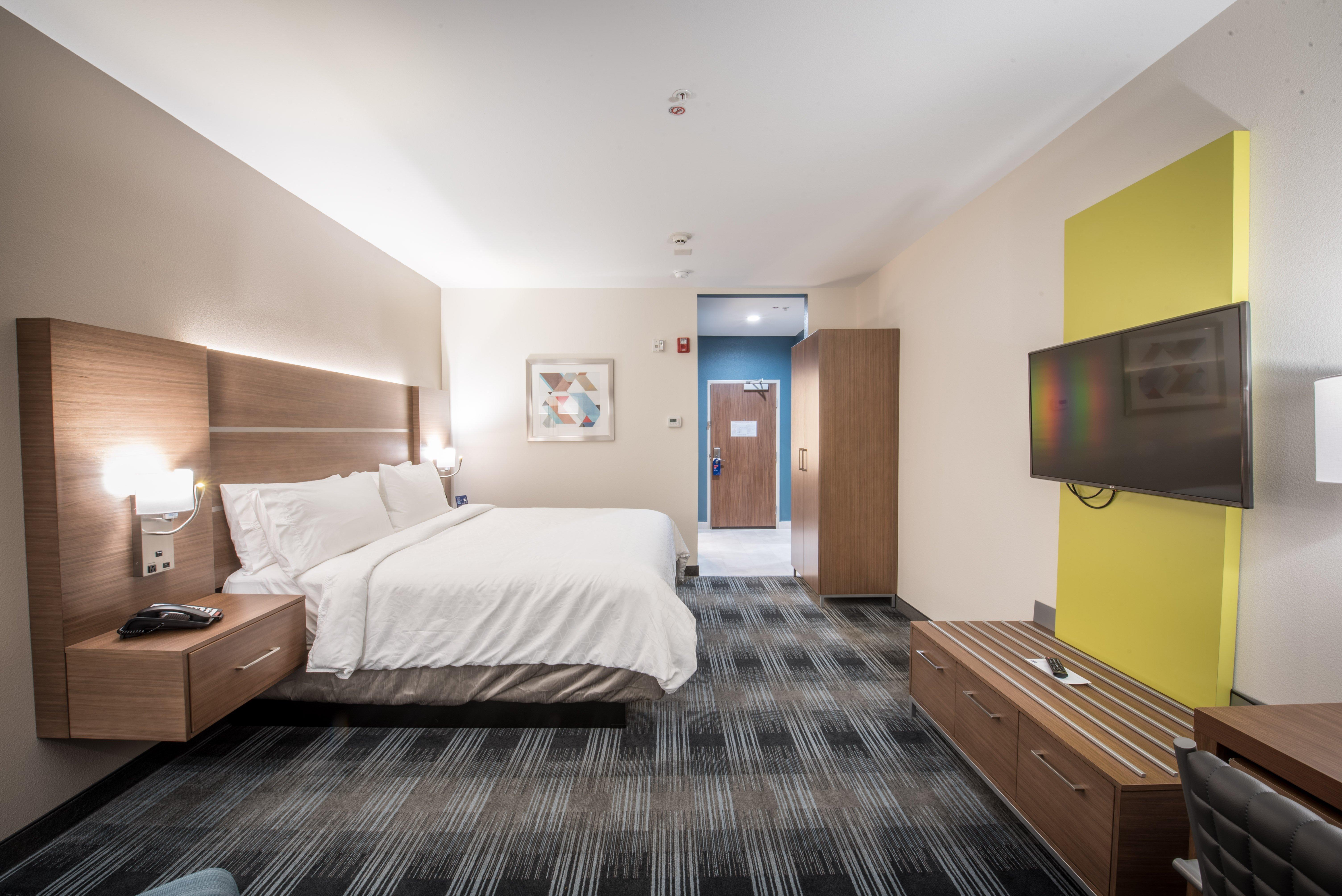 Holiday Inn Express & Suites - Houston Westchase - Westheimer, An Ihg Hotel Exterior photo